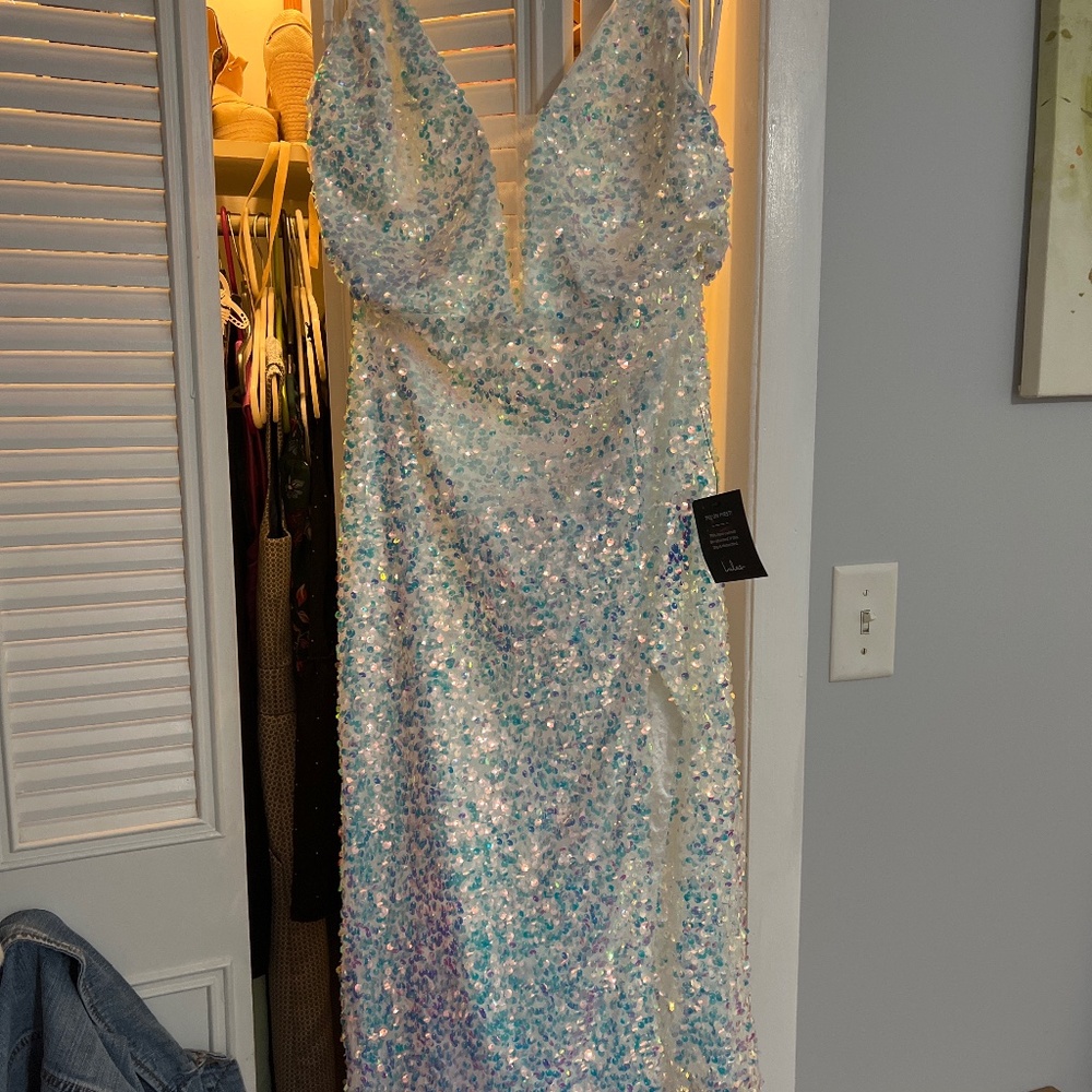 Lulus iridescent sequined dress